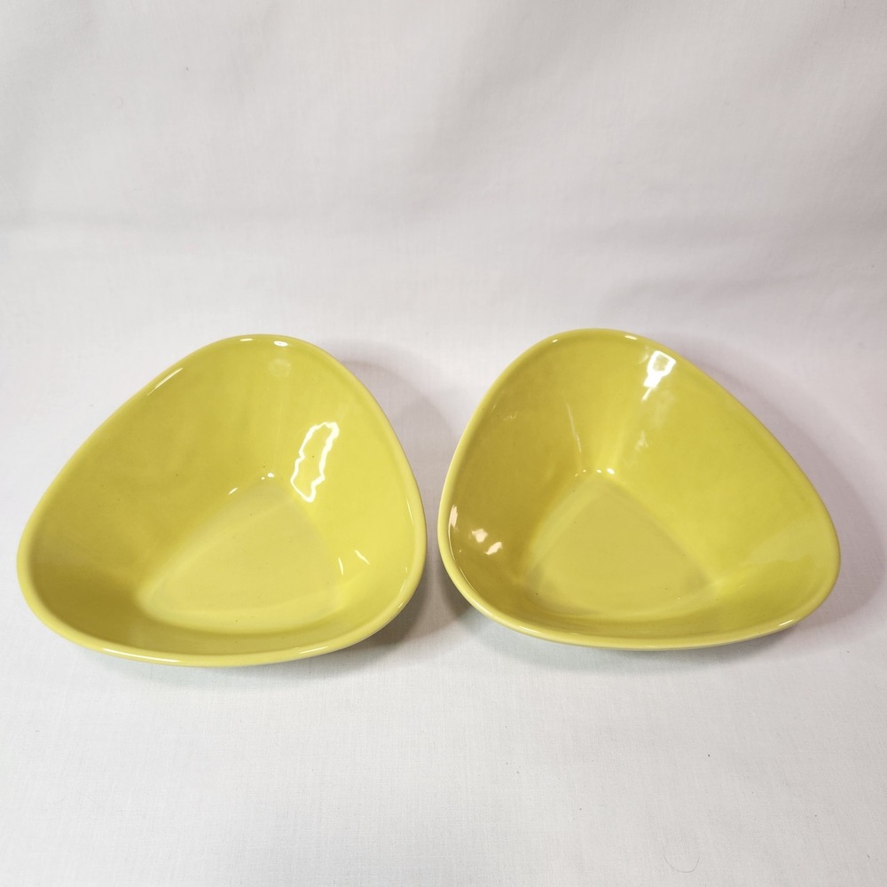 Set of 2 Crate & Barrel Triangle Cereal Soup Bowls Ceramic Yellow Green Portugal